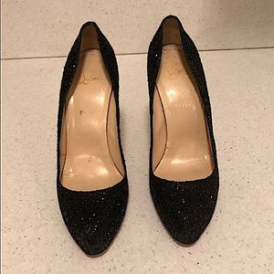 Christian Louboutin black galactic 100mm heels!